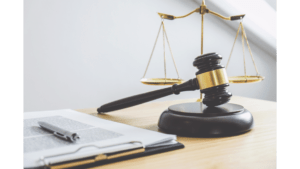 Read more about the article Udział w bójce lub pobiciu (Art. 158 KK) – co grozi uczestnikom? Czy sam udział wystarczy?