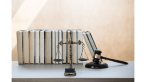 Read more about the article Narażenie na niebezpieczeństwo utraty życia lub zdrowia (art. 160 kk) – kto i kiedy odpowiada? Przewodnik prawny.